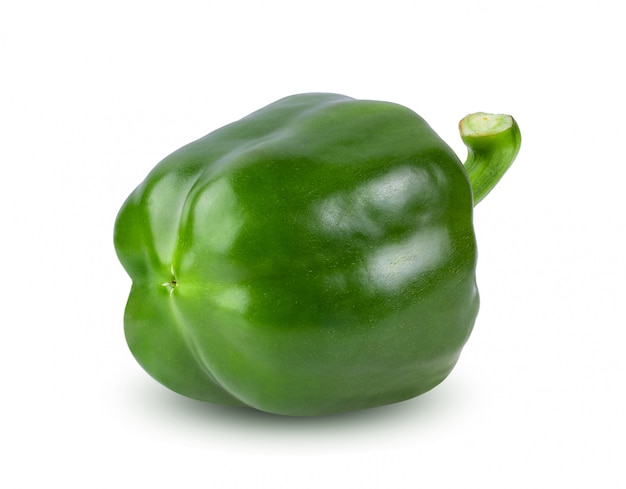 Pimiento verde aislado