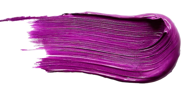 Pincel de pintura al óleo púrpura sobre fondo blanco aislado con trayectoria de recorte
