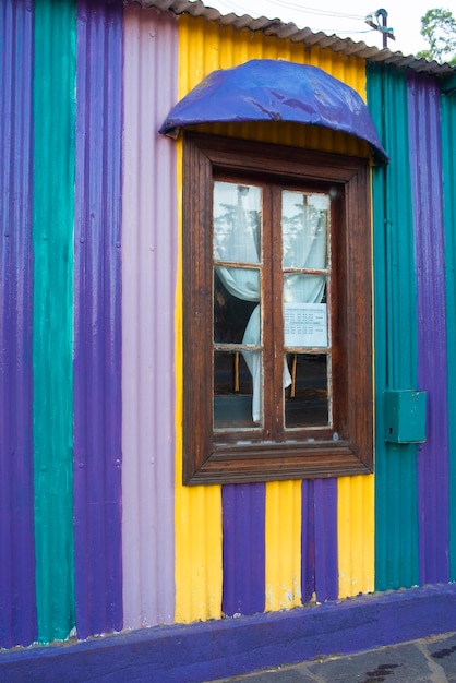 Foto pintoresca construcción típica en la localidad de puerto pirámides península valdés chubut provincia patagonia argentina