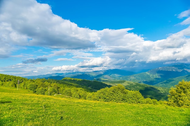 Las pintorescas montañas de Komovi se encuentran en el este de Montenegro