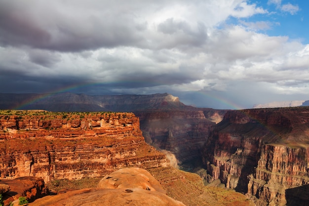 Pintorescos paisajes del Gran Cañón, Arizona, Estados Unidos.