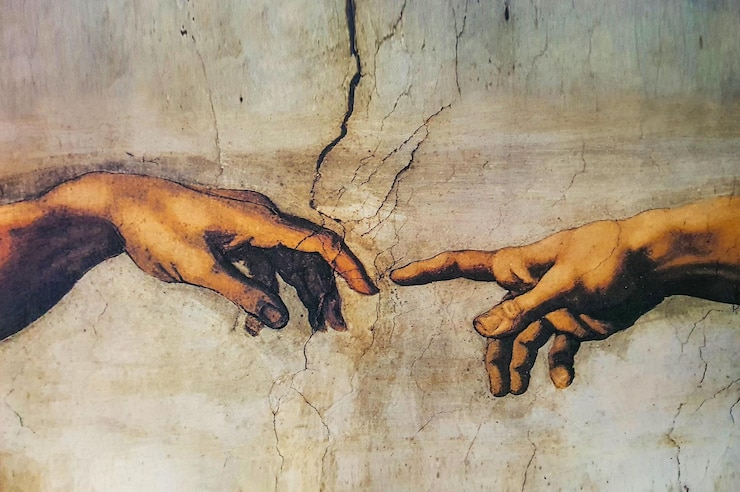 Foto pintura da criação de adão por michelangelo na capela sistina