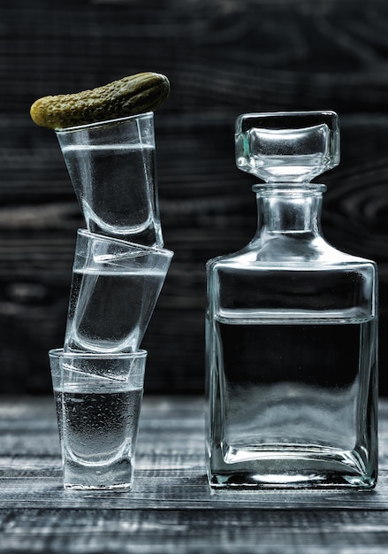 Foto pirâmide de bebidas alcoólicas