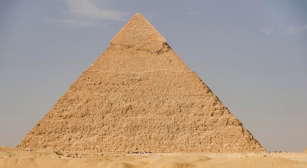 Pirámide de Khafre en la necrópolis de Giza Egipto