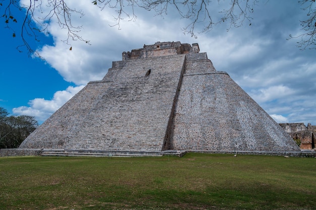 Pirámide del Mago en Uxmal