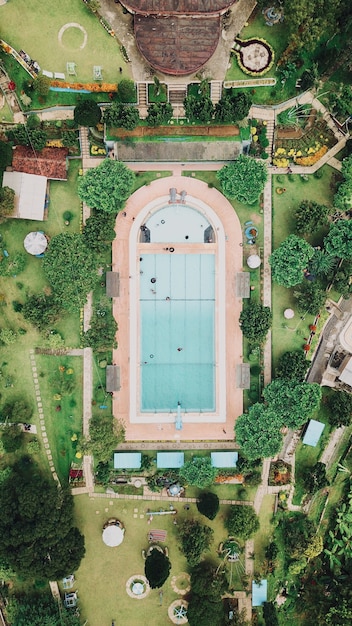 Foto piscina de janela