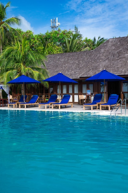 Piscina en el hotel Tailandia