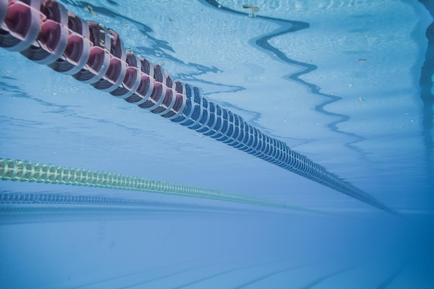 Piscina Ola flotanteBreaking Lane Line