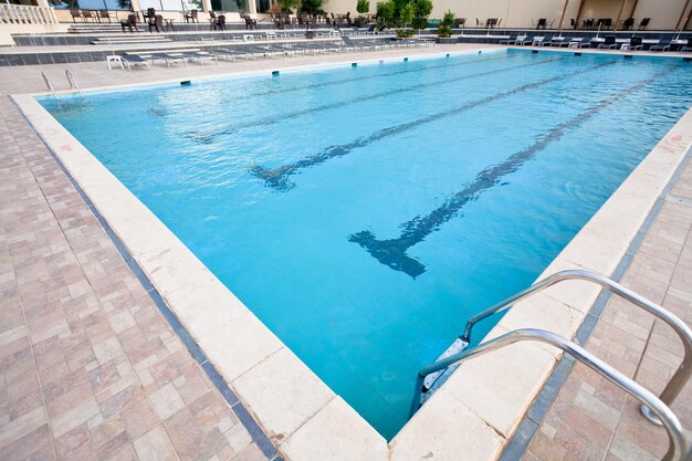 Foto piscina vazia