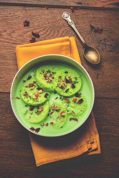 Pista Bread Rasmalai ist die optimierte Version des traditionellen Ras Malai mit Brotscheiben