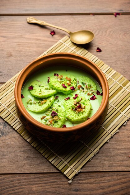 Pista Bread Rasmalai ist die optimierte Version des traditionellen Ras Malai mit Brotscheiben