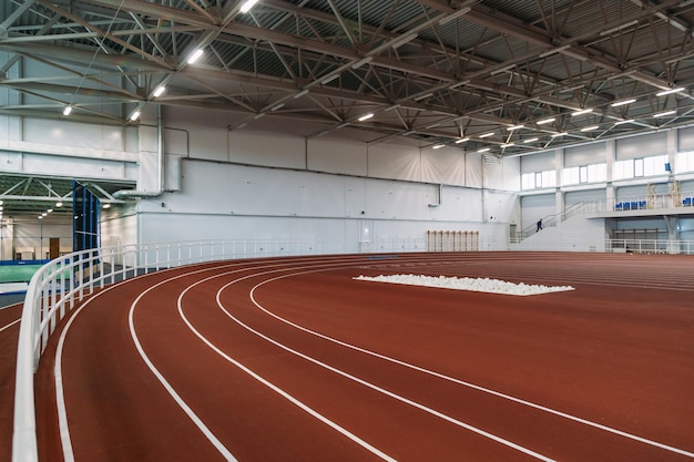 pista de atletismo de arena de atletismo indoor