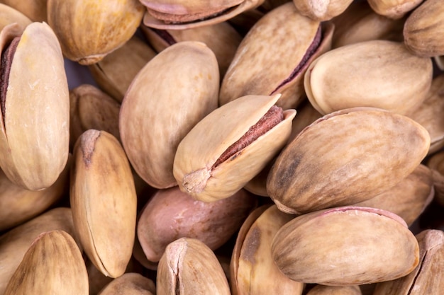 Pistachos (Antep Fistigi). Cerca de pistachos orgánicos en el mercado. bazar turco.