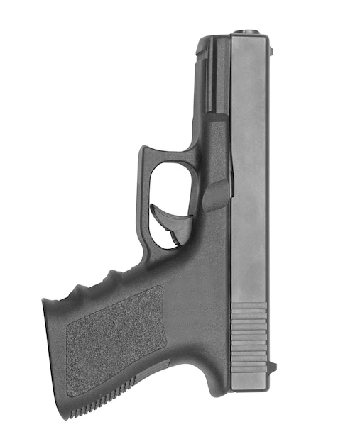 pistola automática sobre fondo blanco