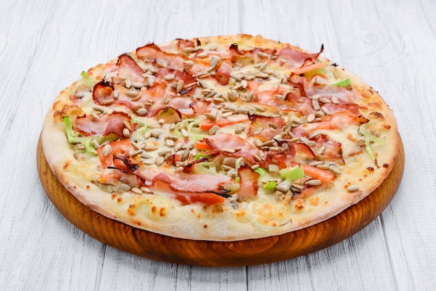 Pizza Carbonara com bacon