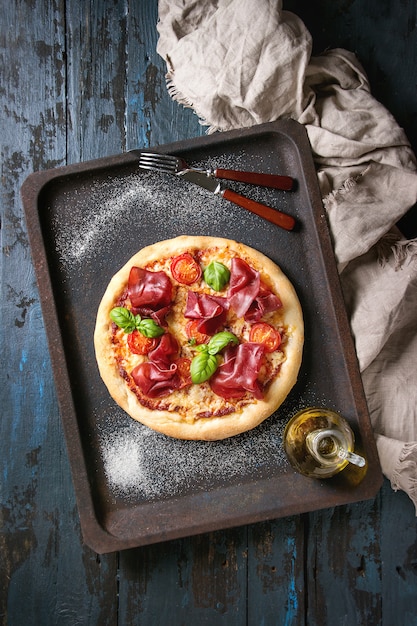 Pizza com bresaola