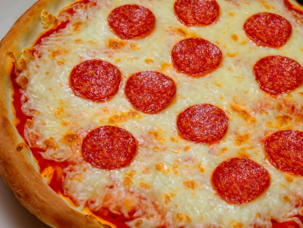 Pizza com pepperoni