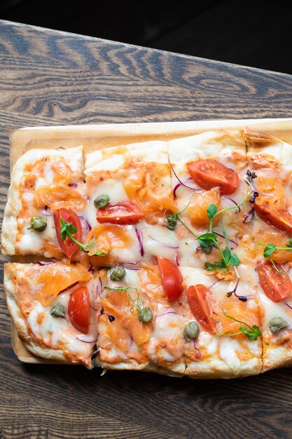Pizza com salmão