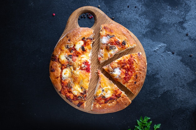 pizza pão achatado queijo fast food, molho de tomate, tomate