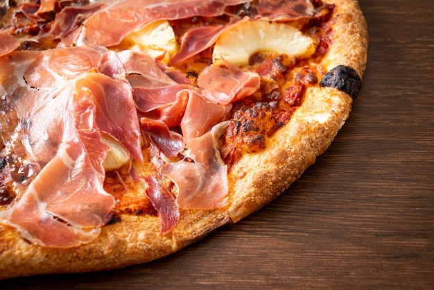 Pizza con prosciutto o pizza de jamón de Parma