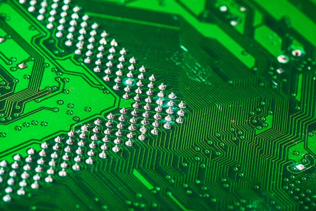 Placa de circuito verde de una computadora de cerca