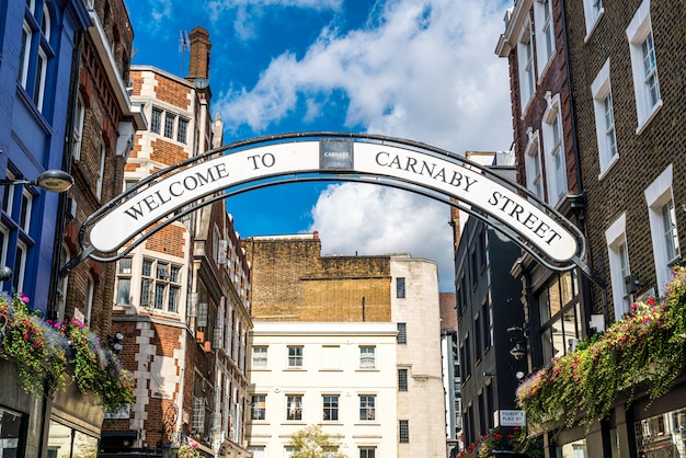 Placa de rua carnaby em londres