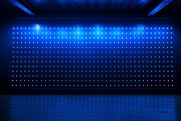 Foto placa metálica azul perfurada iluminada por pontos