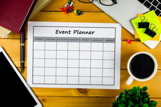 Plan de eventos Haciendo negocios o actividades mensuales.
