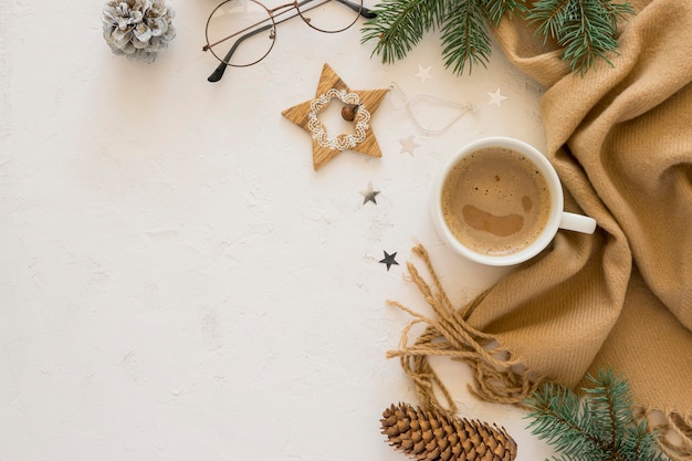 Plana xícara de café de inverno fofa