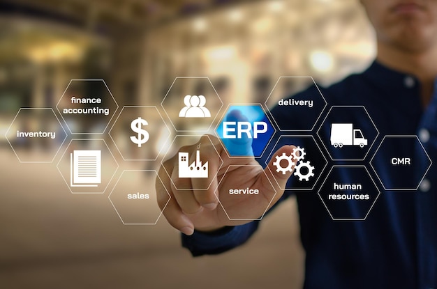 Planificación de recursos empresariales ERP. Planificación para administrar la organización para poder utilizar los recursos de manera eficiente y para obtener el máximo beneficio. iconos de concepto de gestión en la pantalla virtual.