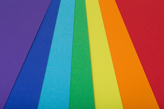 Plano de fundo multicolorido de um papelão de cores diferentes