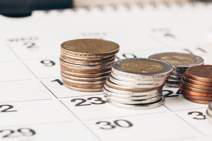 Foto plano macro de monedas irreconocibles apiladas de cerca