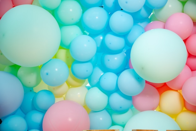 Planos de fundo festivos de balões em close-up