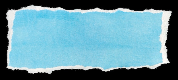 Plantilla de mensaje de nota de papel azul rasgada aislada en fondo negro