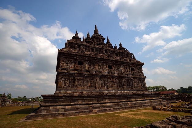 Plaosan Temple y Blue Sky