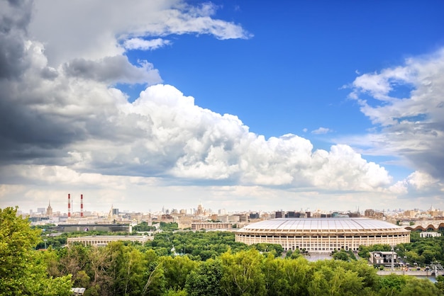 Plataforma de observação e vista do Complexo Esportivo Luzhniki Sparrow Hills Moscou