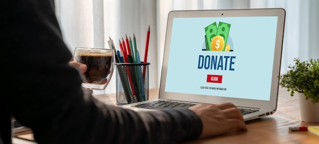 La plataforma de donación en línea ofrece un moderno sistema de envío de dinero