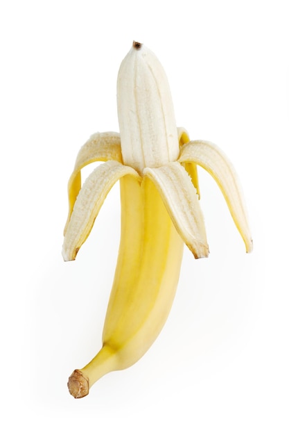 Plátano aislado sobre fondo blanco con trazado de recorte