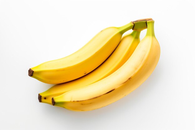 Foto plátano con un fondo blanco aislado que destaca el fruto maduro en su plenitud plátano amarillo