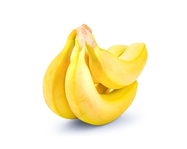 Plátano plátano maduro aislado sobre fondo blanco.