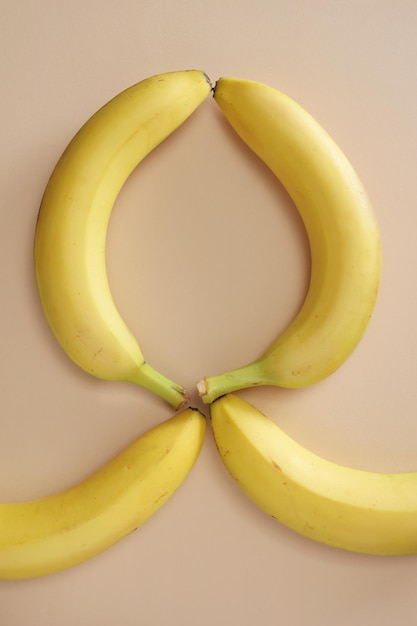 Plátanos en beige