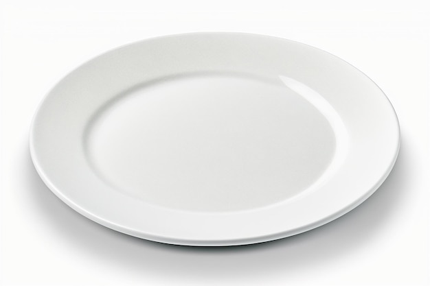 Un plato blanco con la palabra "i" en él