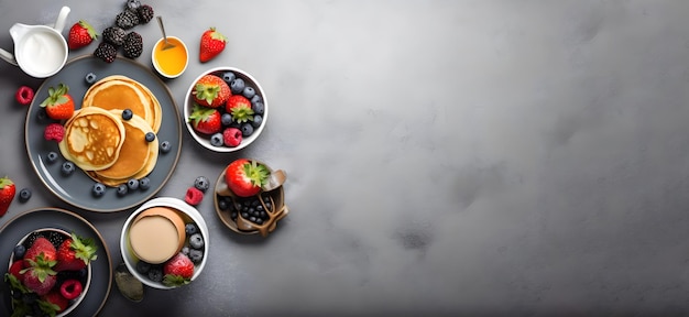 Foto un plato de fruta con bayas encima.