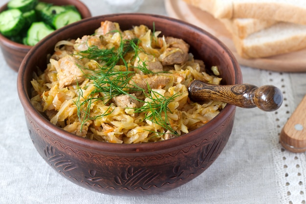 Un plato tradicional hecho de repollo