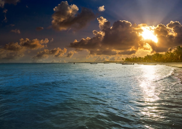 Playa de Akumal en la Riviera Maya de México.