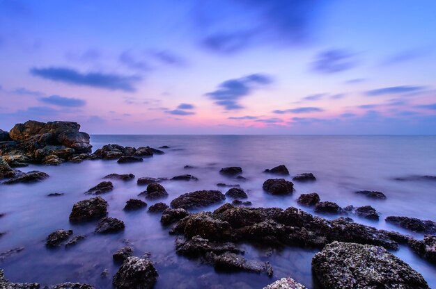 Playa al atardecer