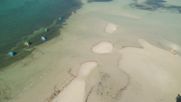 Playa de arena blanca filipinas