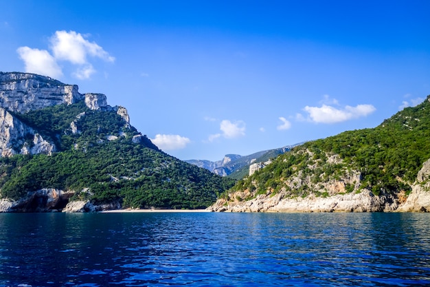 Playa Cala Sisine en Orosei Golf, Cerdeña, Italia