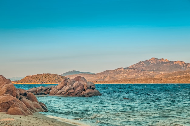 Foto playa capriccioli en costa smeralda