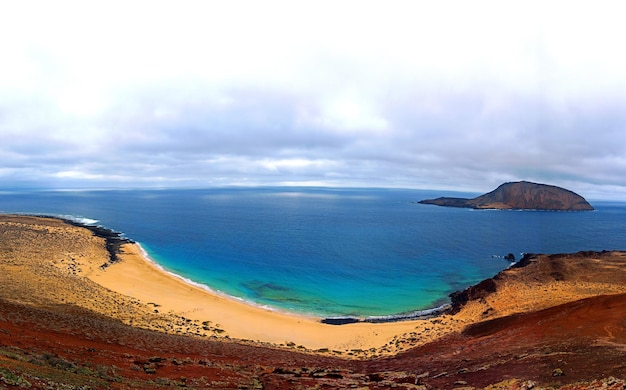 Playa de las Conchas in Graciosa